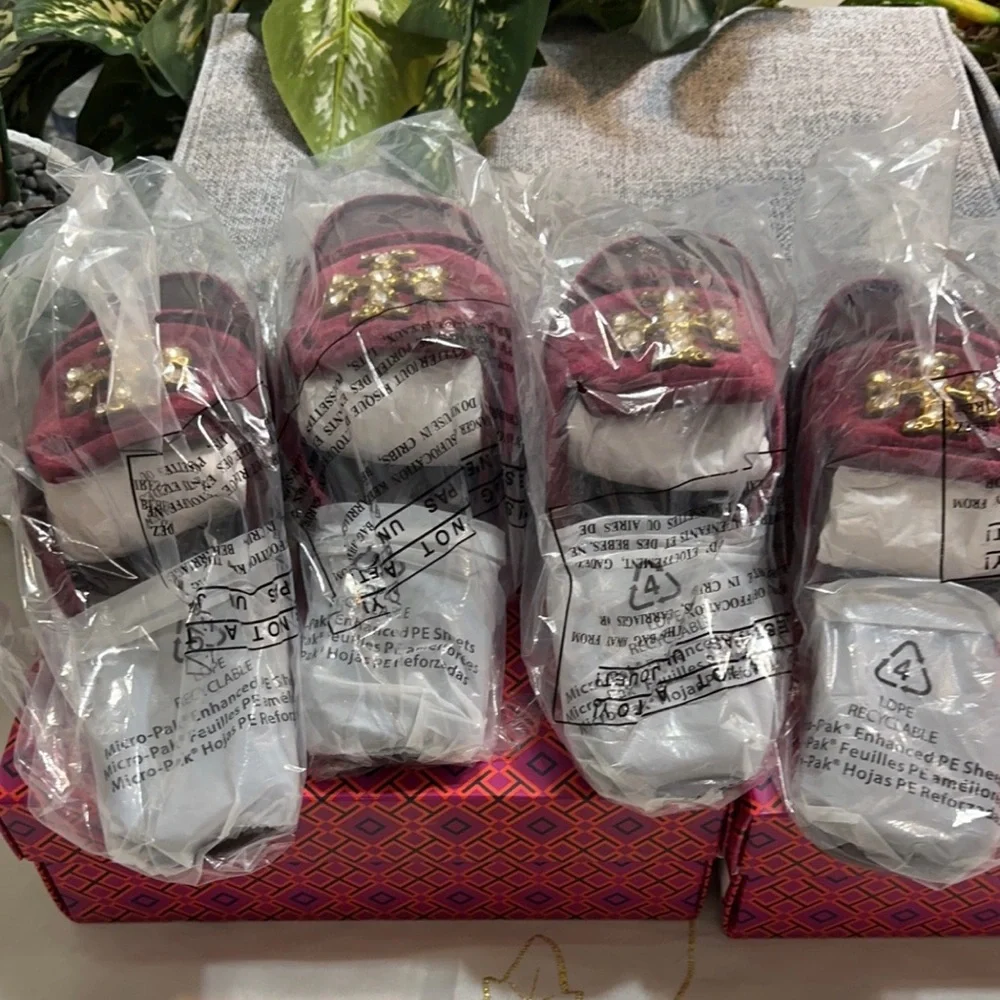 NWT Tory Burch Embellished Logo Velvet Scandals, Be summer ready with this.