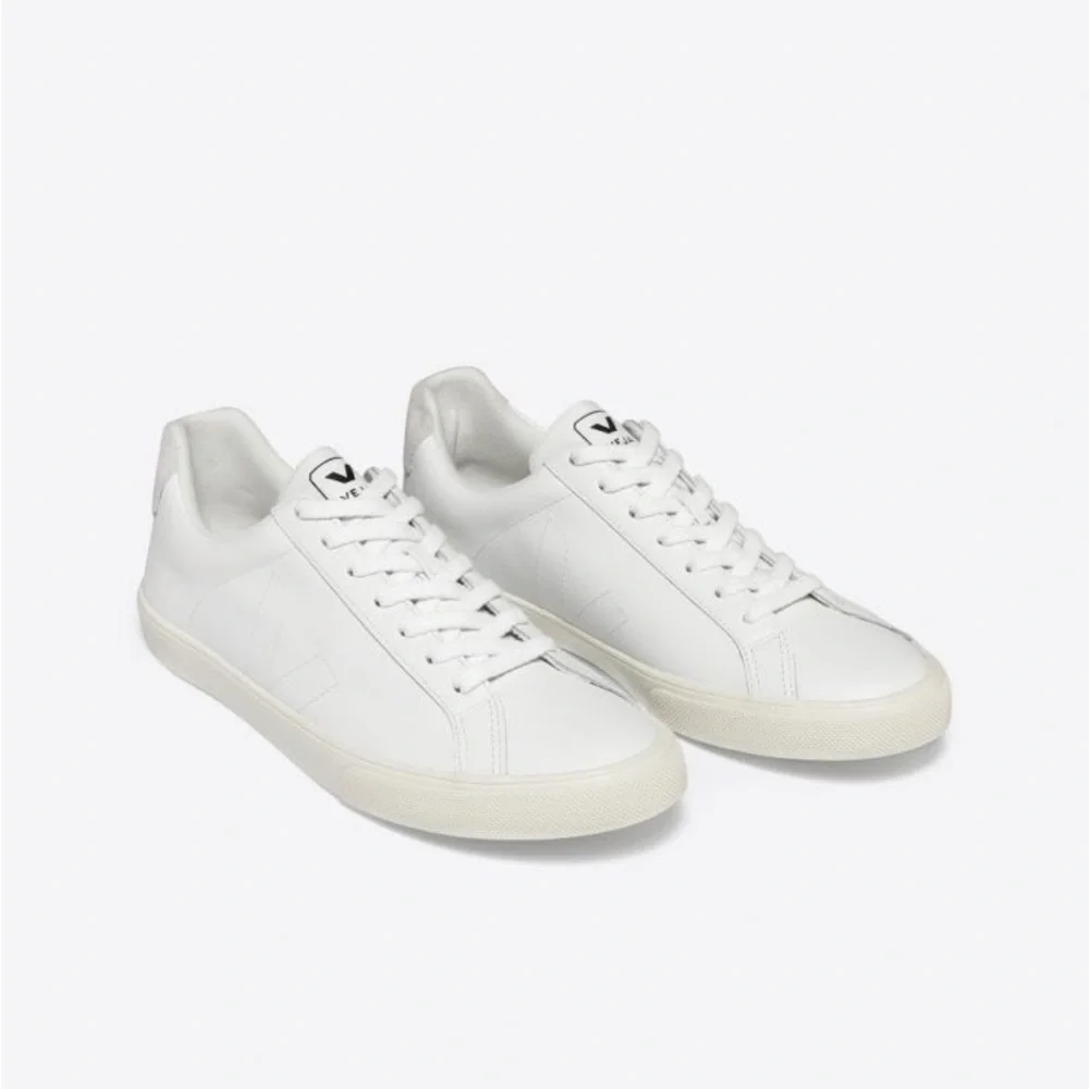 VEJA Esplar Leather V Logo Sneaker Tennis Shoes All White