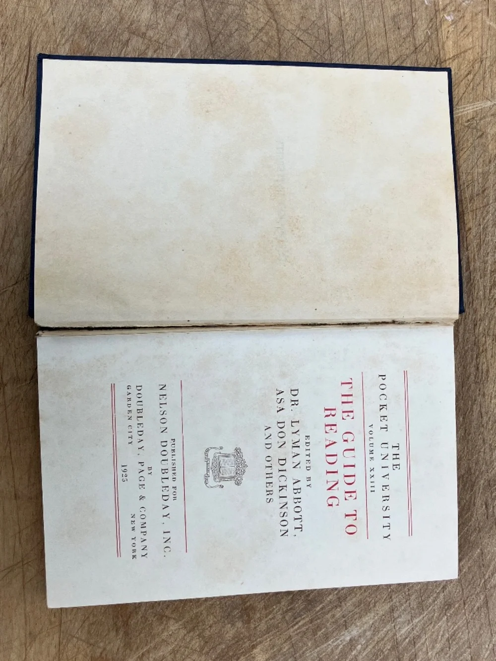Doubleday 📚a charming
