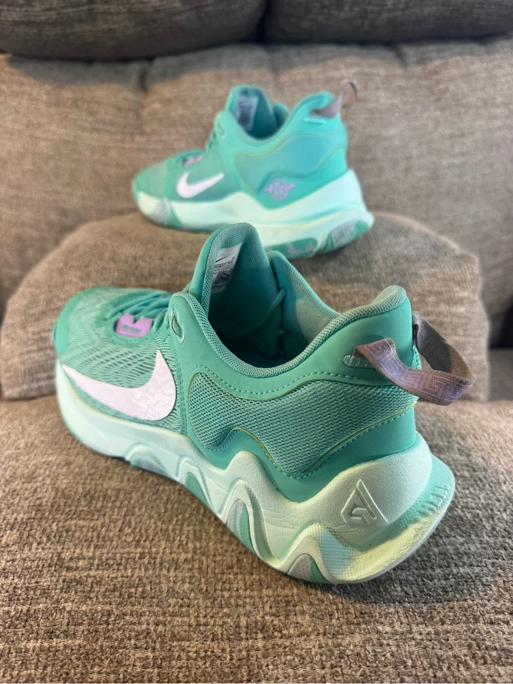 Nike giannis immortality