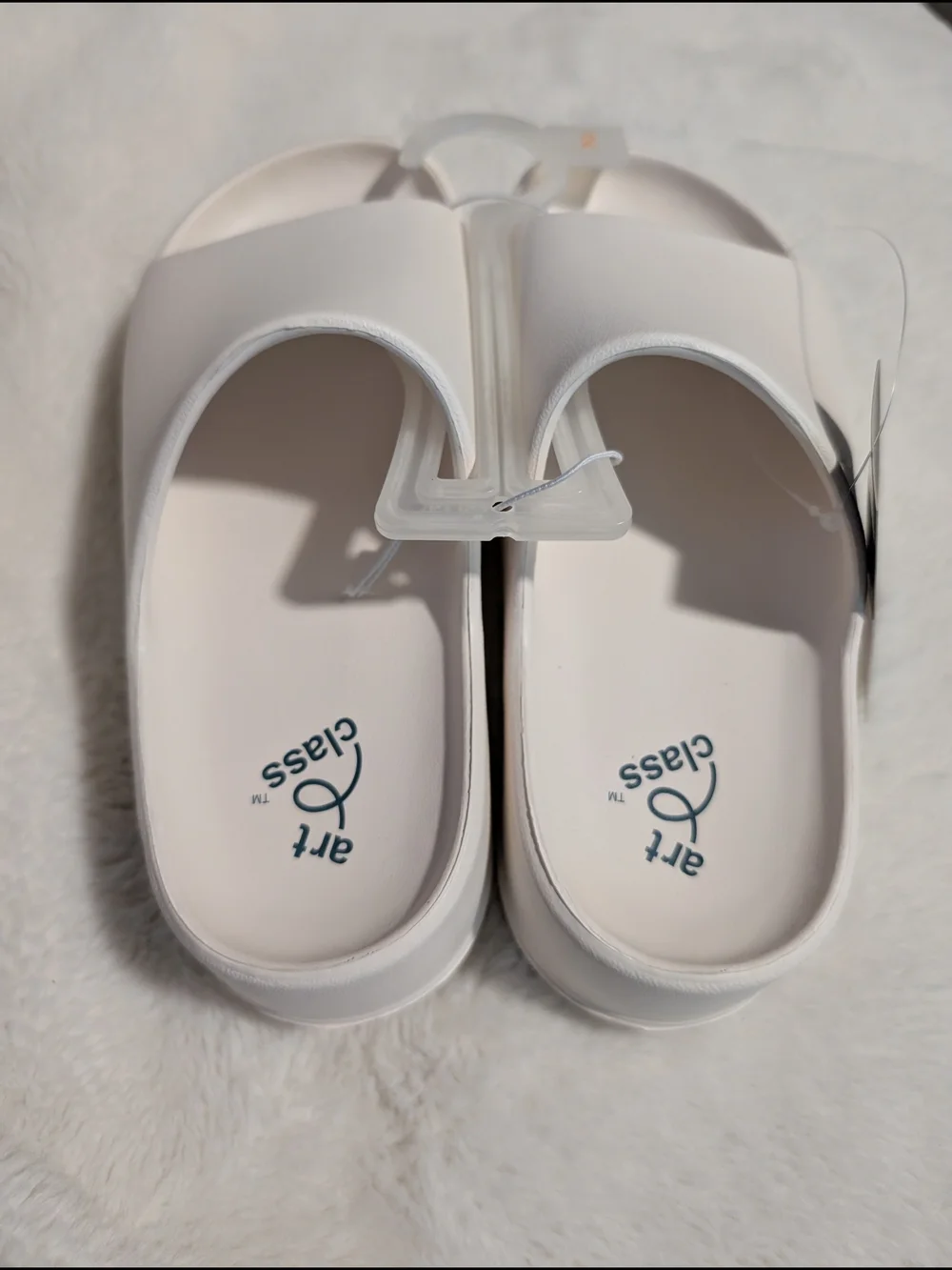 art class simple white