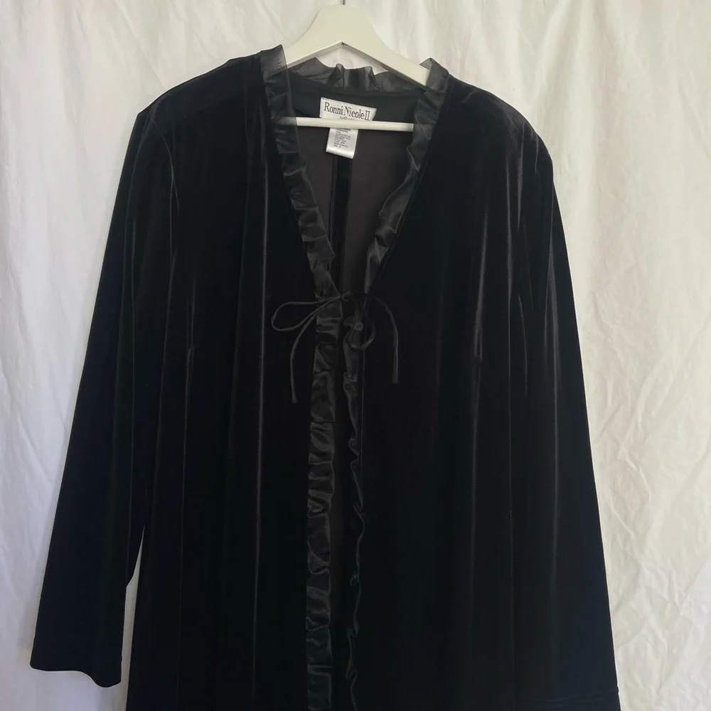 Ronni Nicole vintage ronni