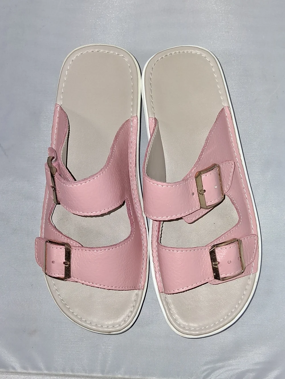 N/A pink white