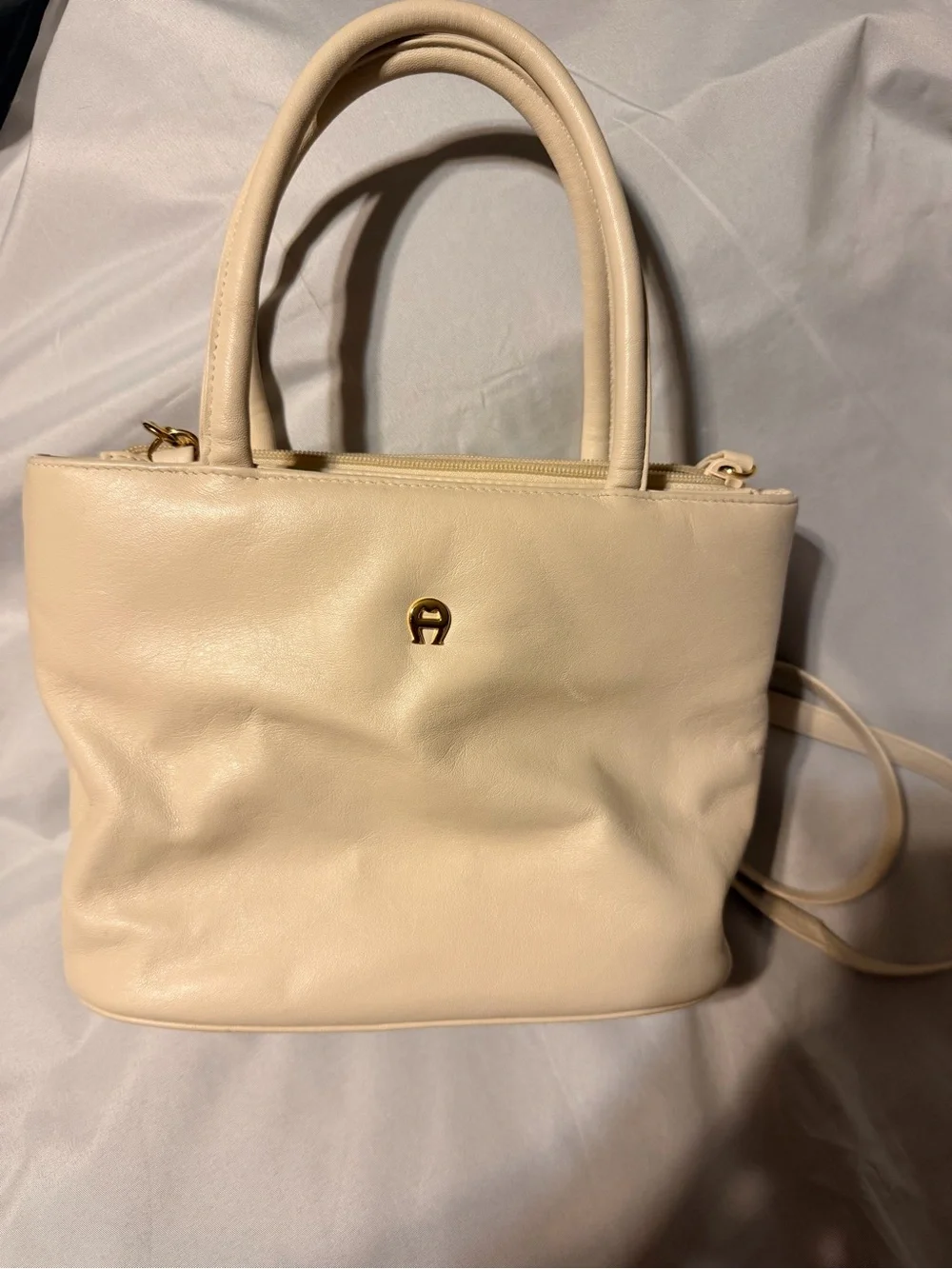 Vintage Etienne Aigner Ivory Genuine Leather Mini Satchel crossbody purse