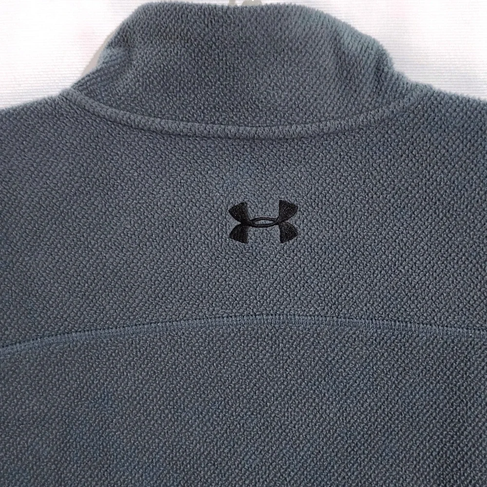 Under Armour interior pattern