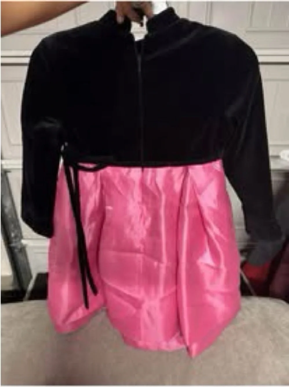 Pierre Cardin adorable black