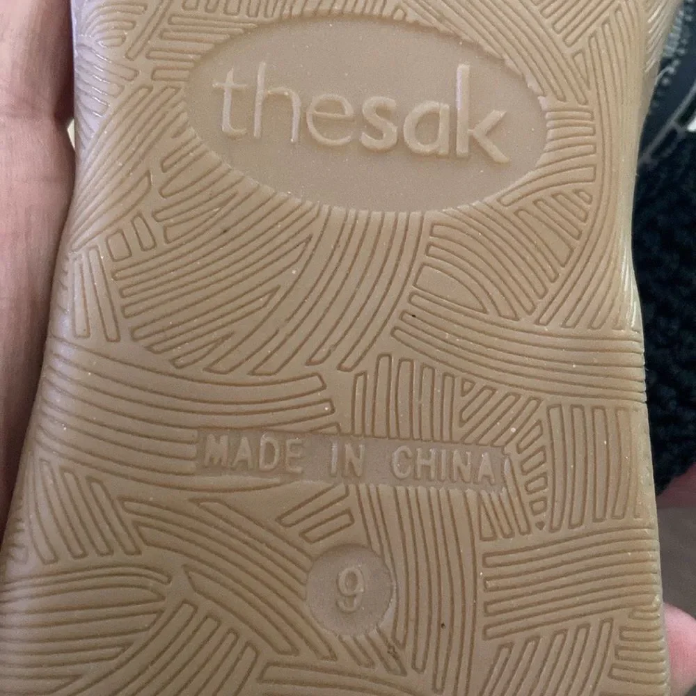Thesak please see
