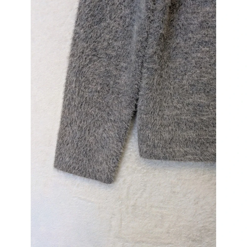 Tahari Women's Size S Gray Eyelash Knit Fuzzy Cardigan Gold Button Sweater NWT‎