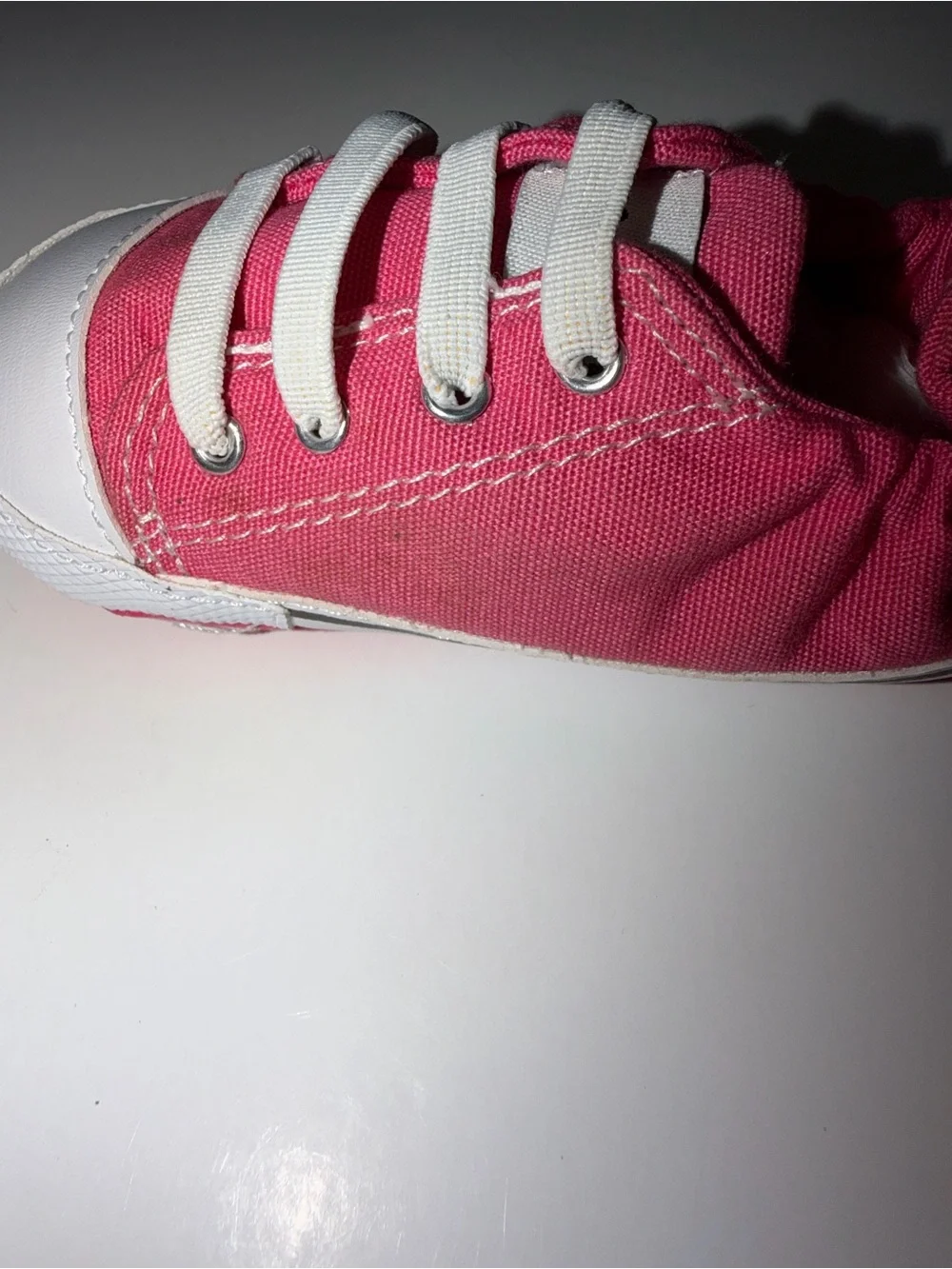 NWT Me-In-Mind Baby Girl Pink Canvas Crib Shoes | 12-18M Size 5-6