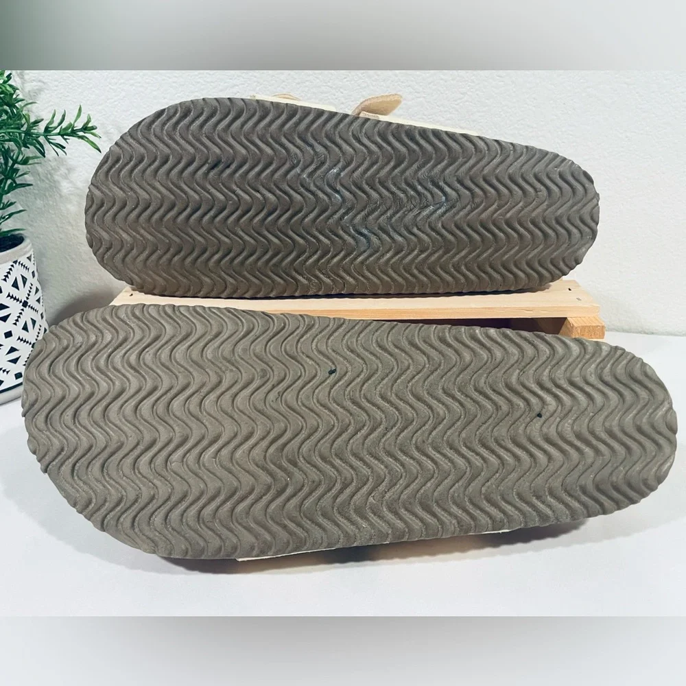 ☀️2/$20 Arizona “Fairhaven” Butter Yellow Vegan Leather Cork Sole Sandals |  EUC