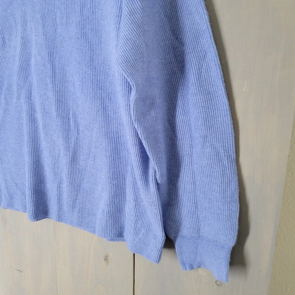 Nine West V Neck Sweater Womens Large Heron Blue Ribbed Knit DNWS2988-HER NEW‎