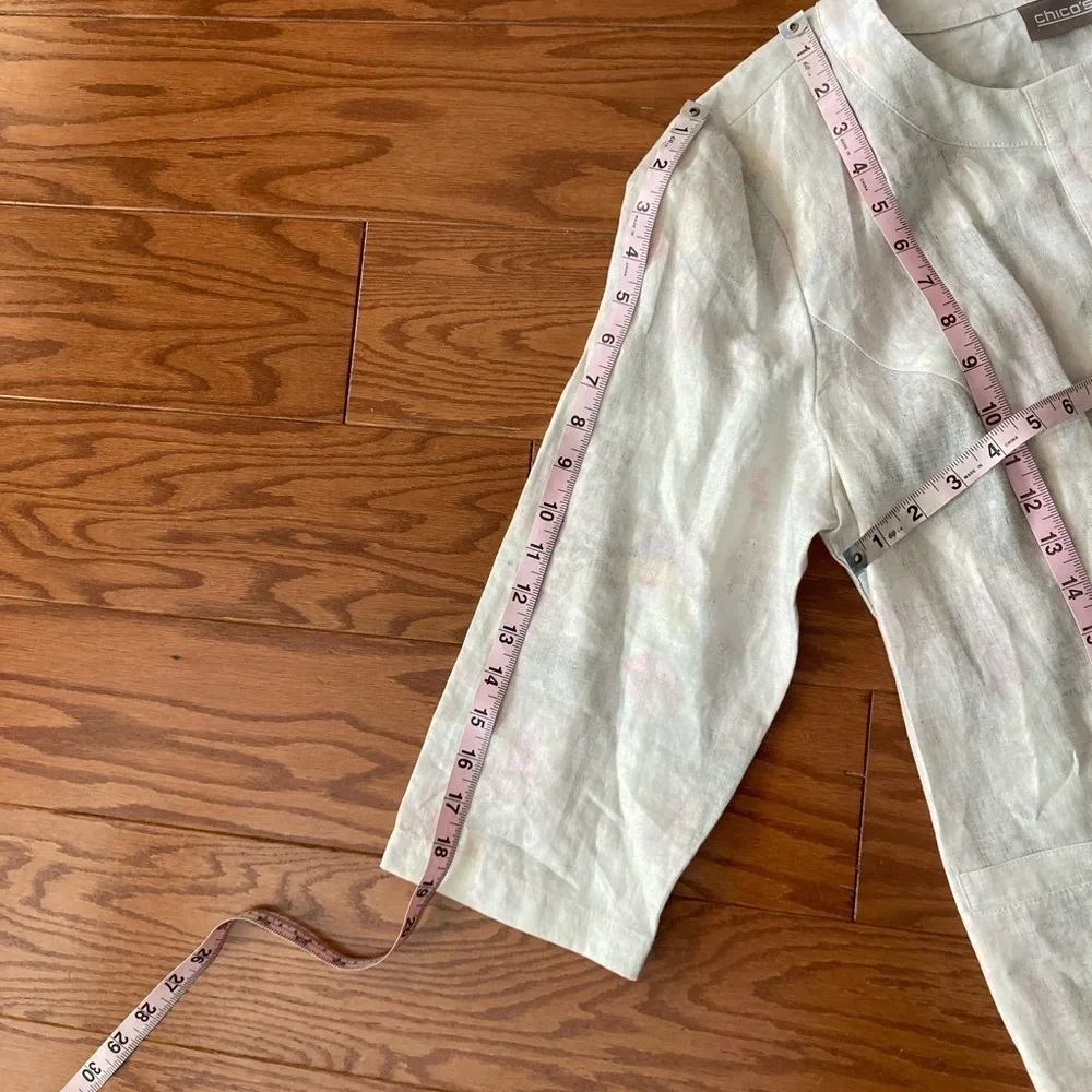 Chicos hand measures jacket