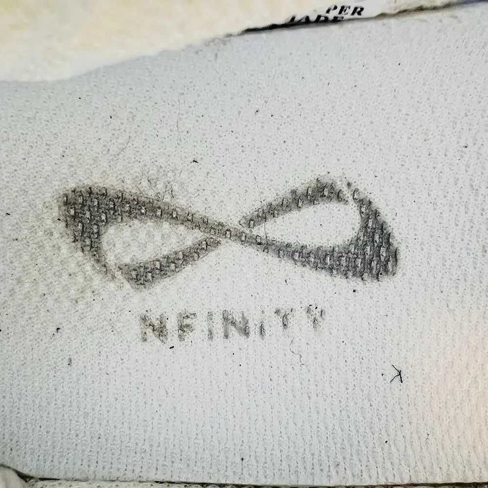 Nfinity Shoes Women 8 White Halo Defiance Cheerleading Athletic Sneakers Comfort