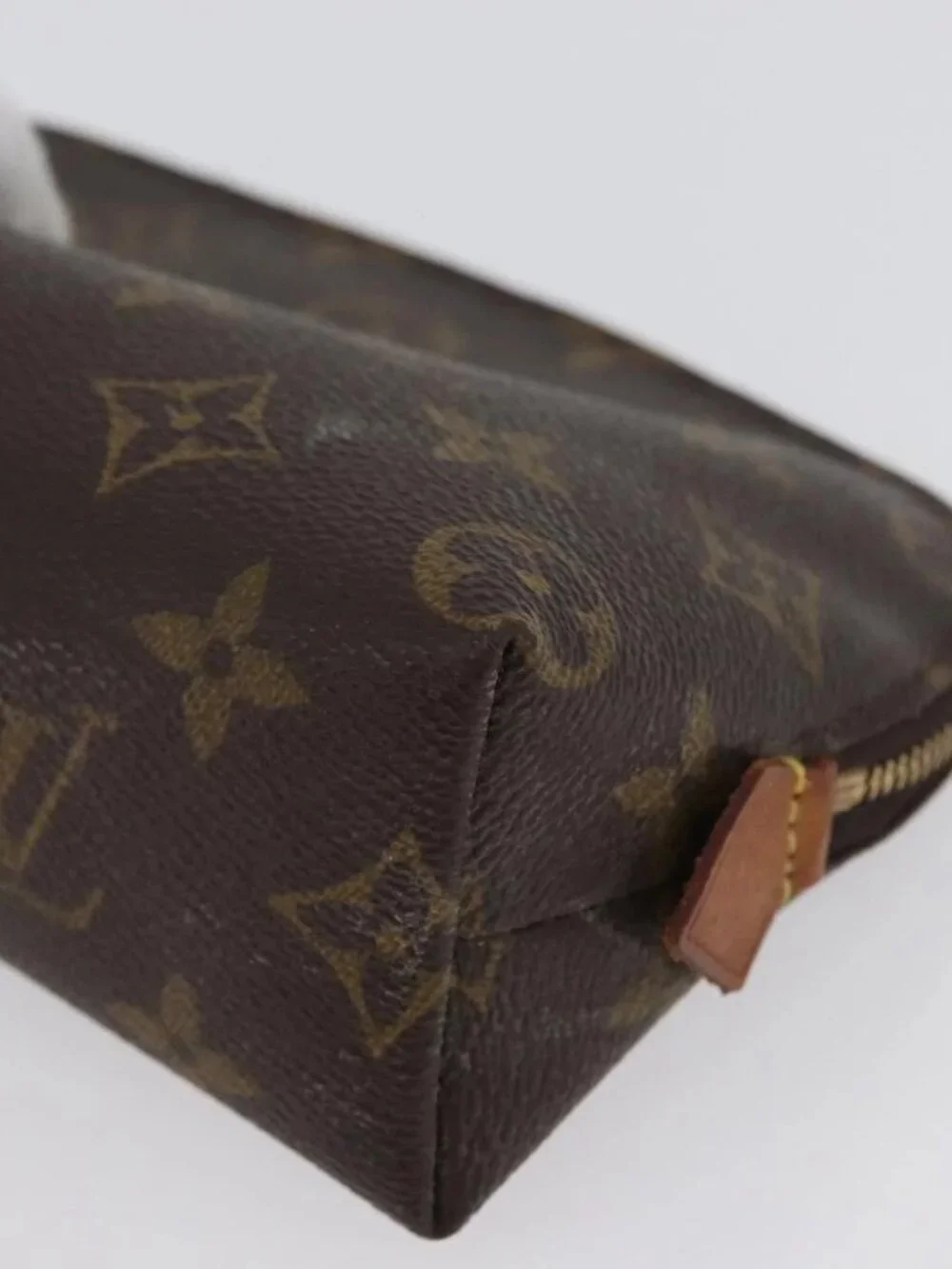 Louis Vuitton brand	louis vuitton