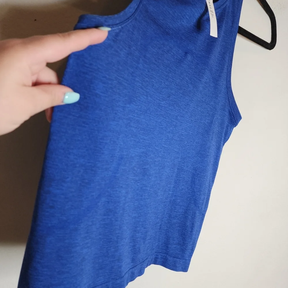 lululemon athletica lululemon swiftly