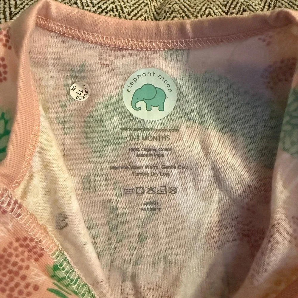 N/A nwt includes