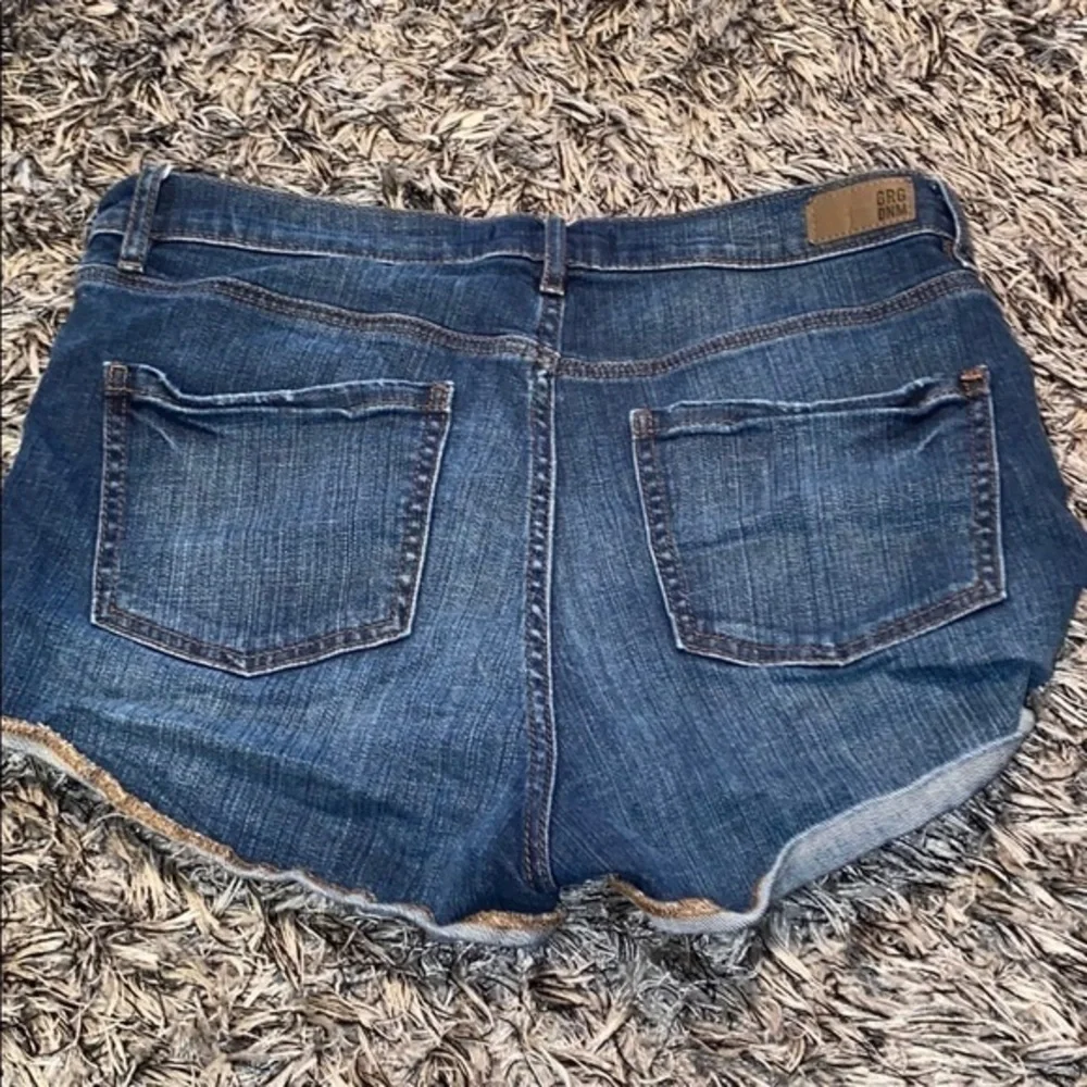 Garage high waisted