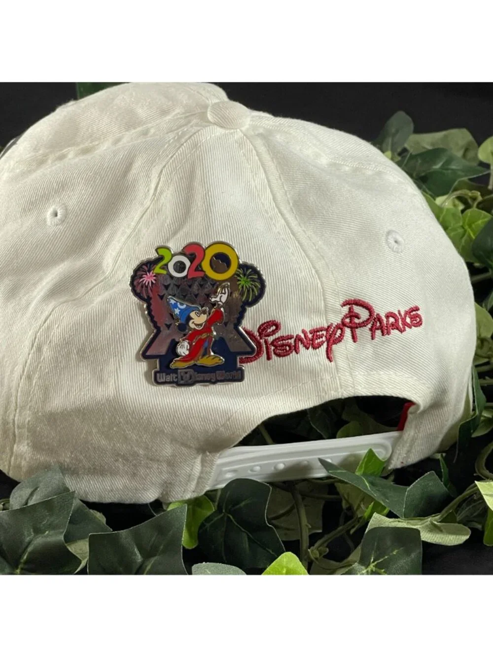 Disney Sorcerer Trading Pin Mickey Mouse Epcot 2020 Badge Lapel Pin Brooch Gift