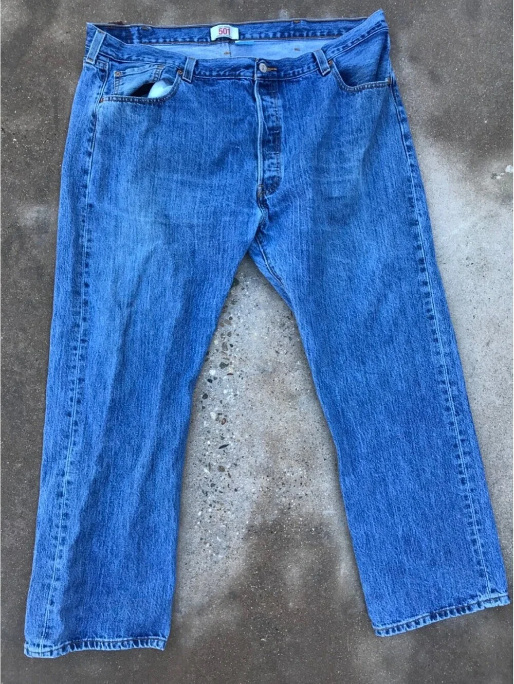 Levis 501 Jeans Men 44x30  Blue Denim Button Fly Straight Leg Classic Small Hole