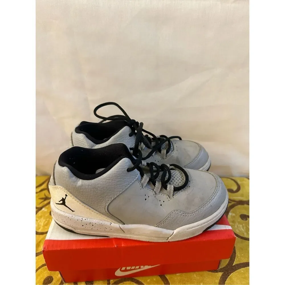 Nike Air Jordan flight‎ kids 10c gray