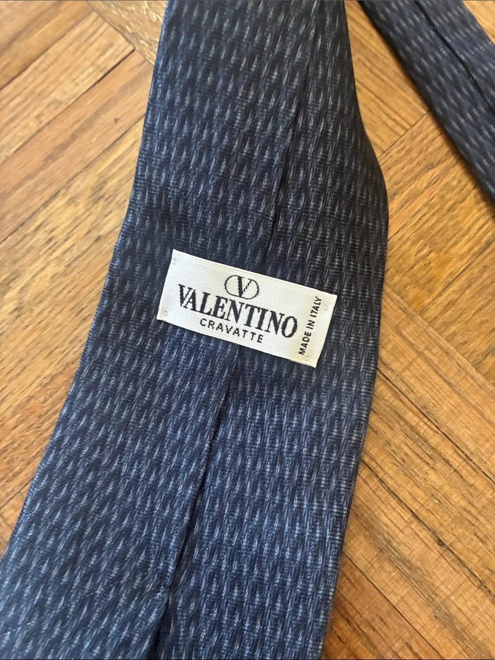 Valentino this silk