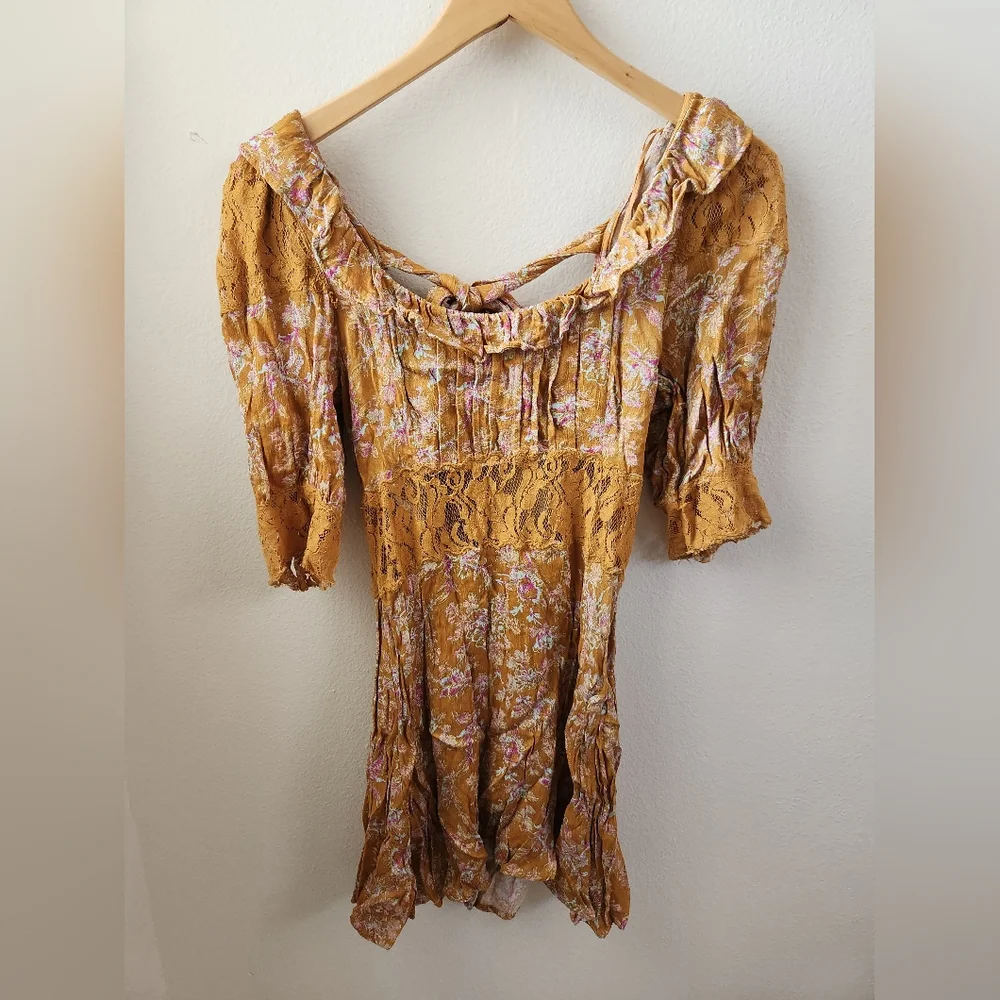Free‎ People Lucie Mini Dress Antique Coin Combo Mustard Yellow Open Back Size 2