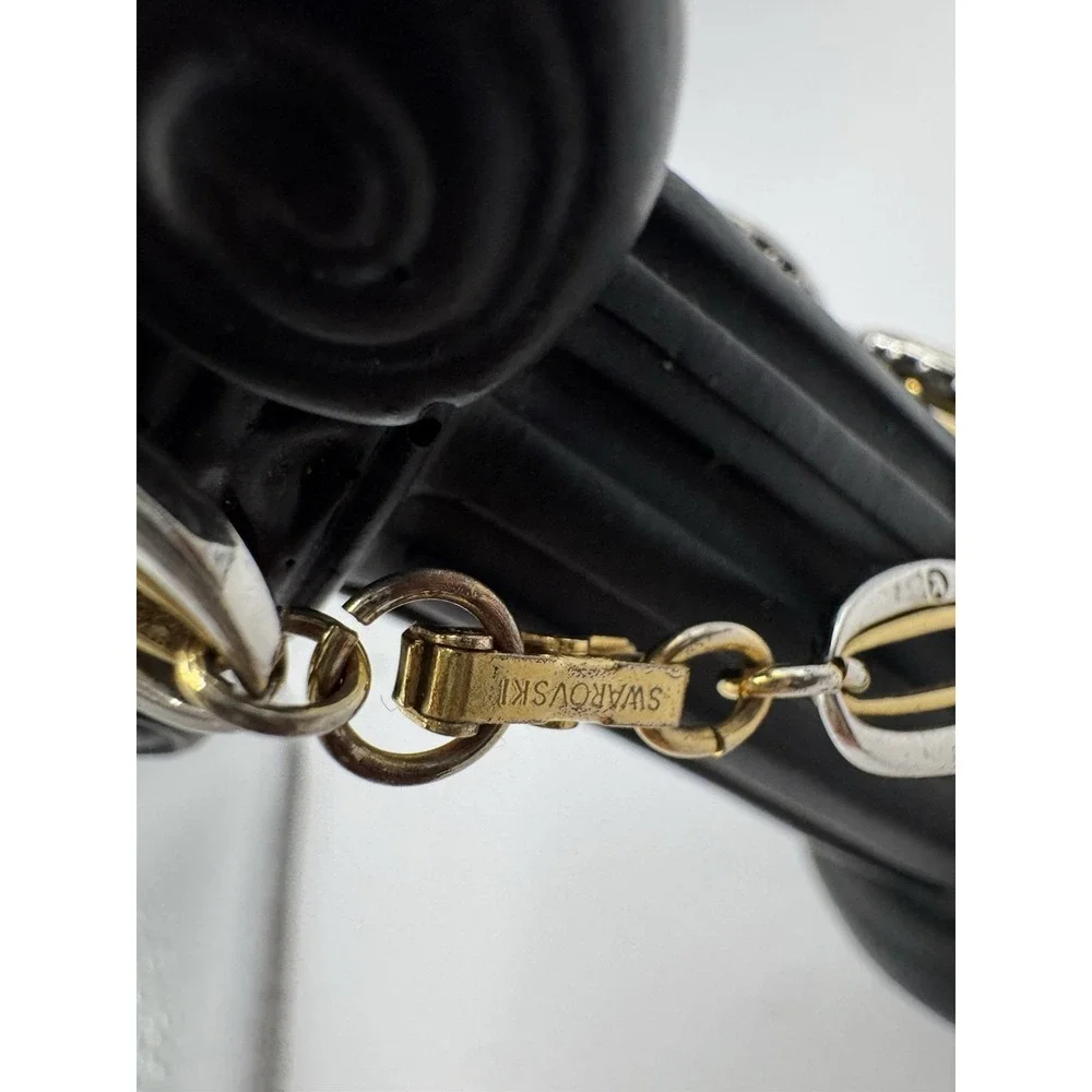 SWAROVSKI SWAN gently preowned