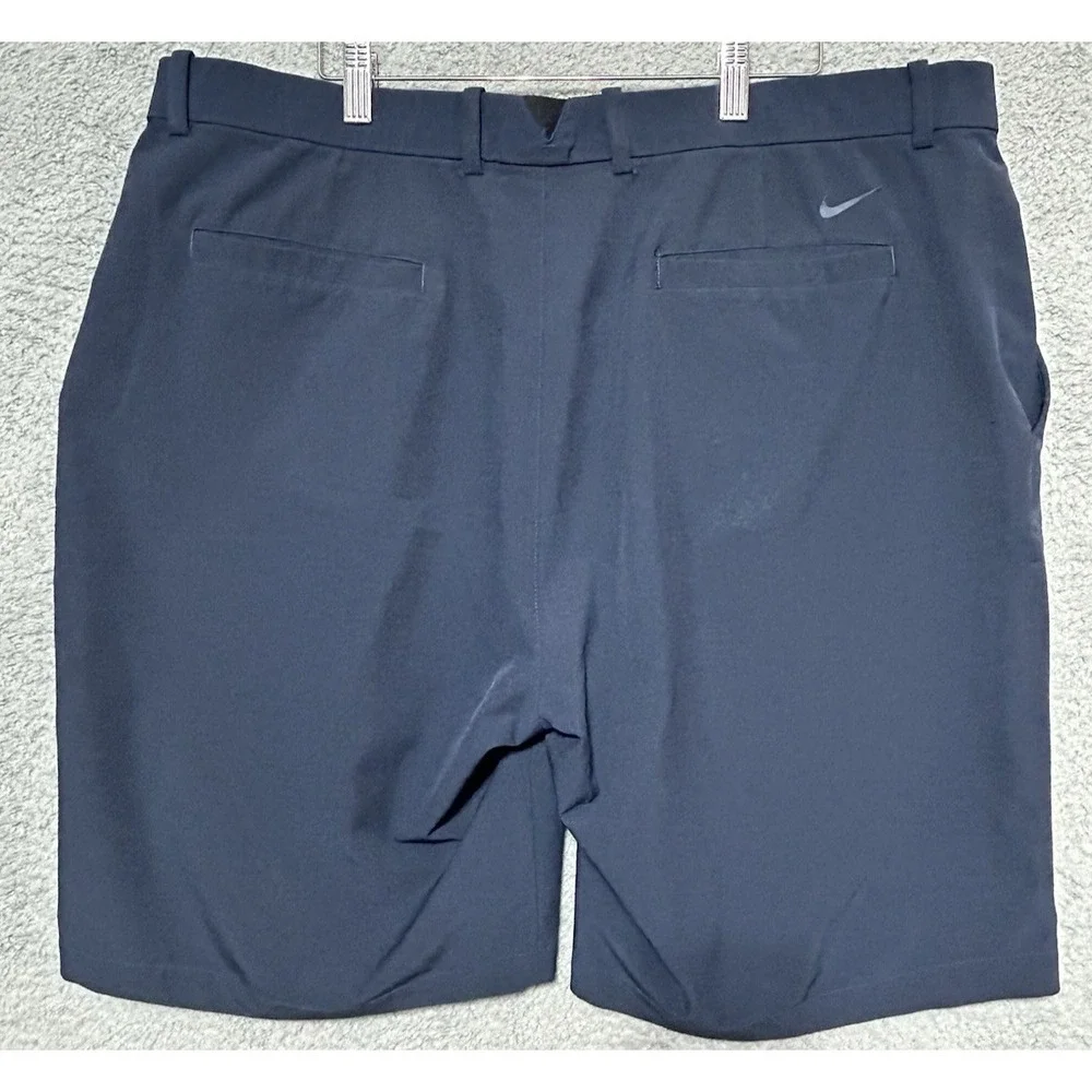 Nike golf shorts