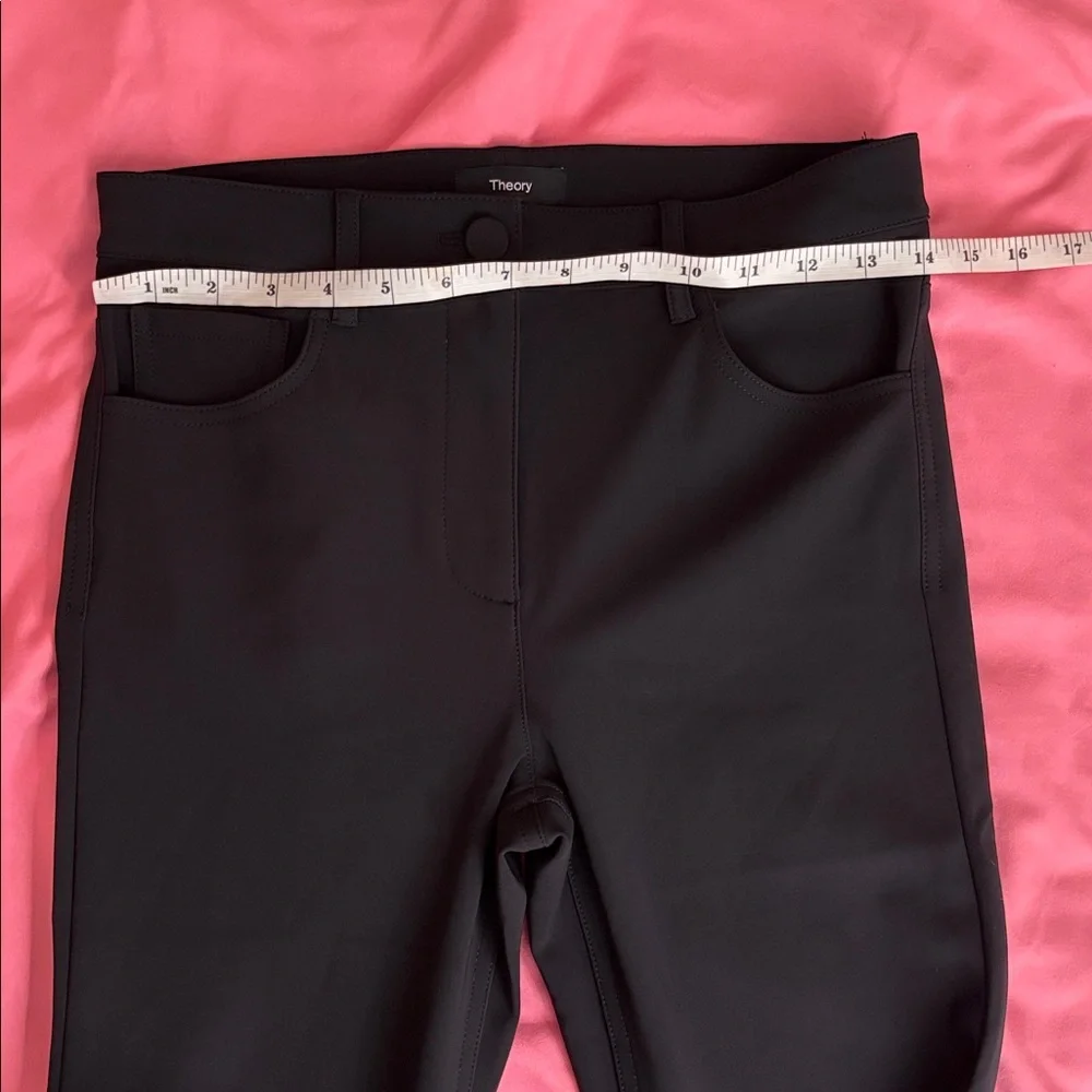 Theory tailored straight