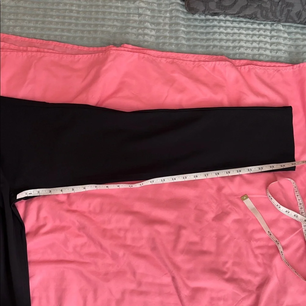 Theory tailored straight