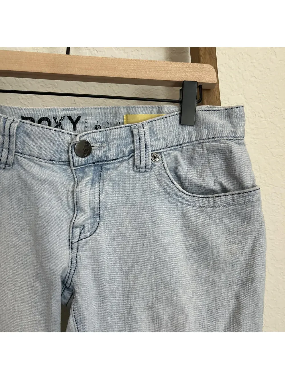 Roxy low rise