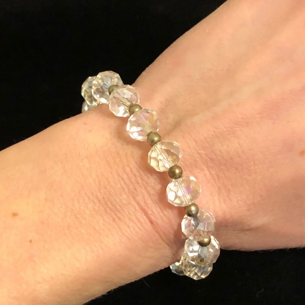 Elegant Faux Crystal and Gold Tone Beaded Bracelet Vintage Costume Jewelry