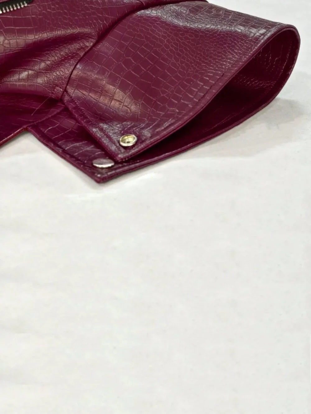 Burgundy Casual Women's Faux Fur Crocodile Jacket with Collar
