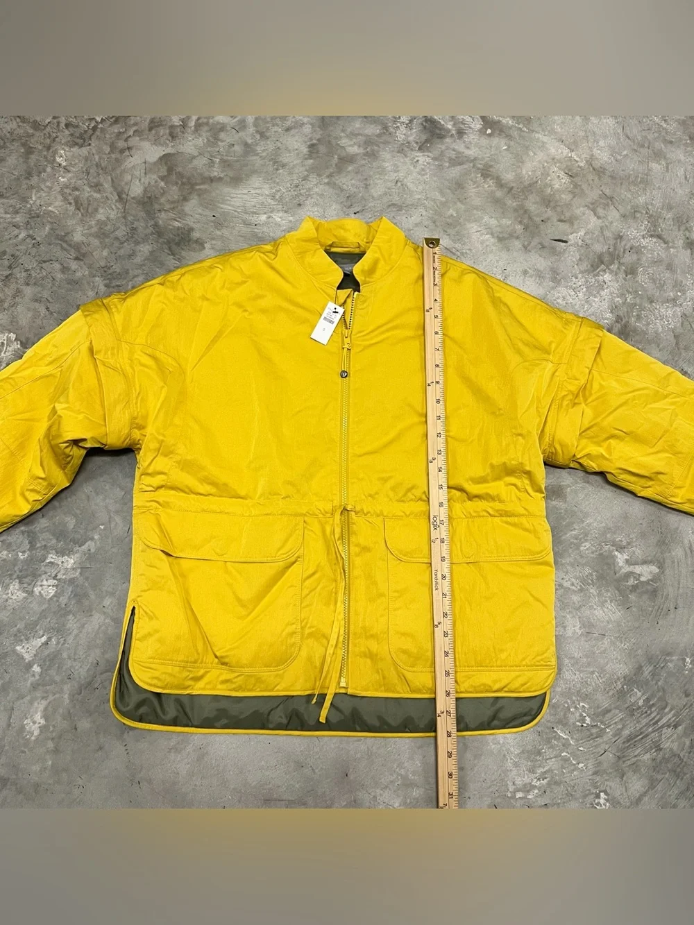 Talbots Women's Zip Off Sleeve Woven Jacket Size Small Yellow Drawstring Waist