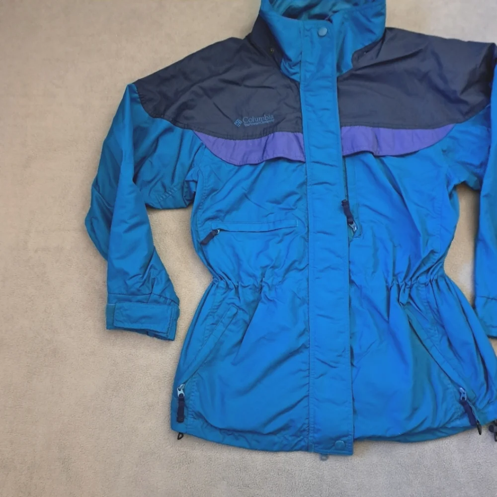 Columbia teal blue