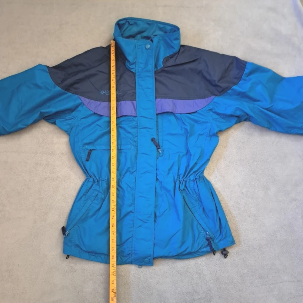 Columbia teal blue