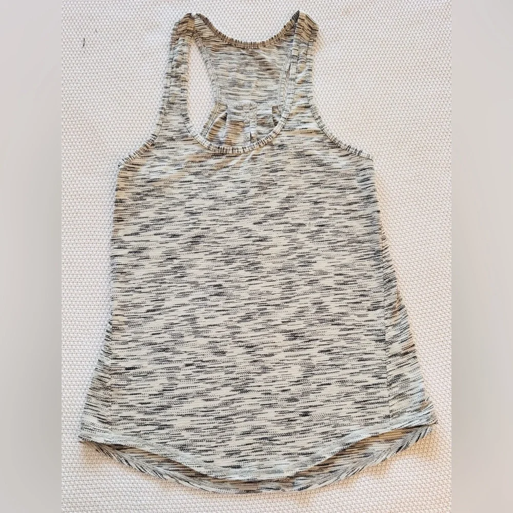 lululemon athletica light gray