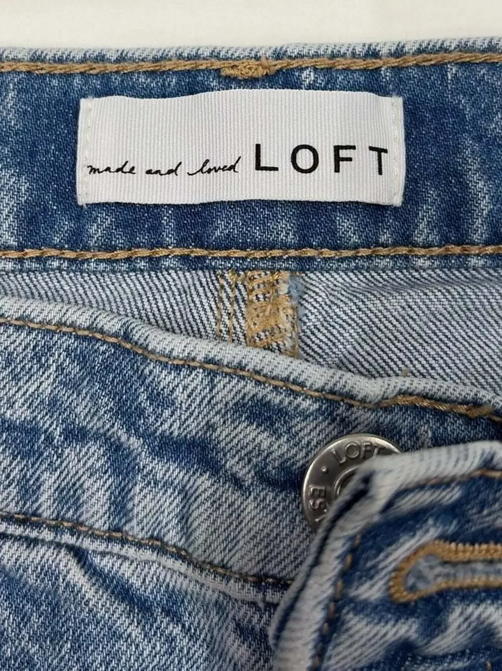 LOFT straight crop