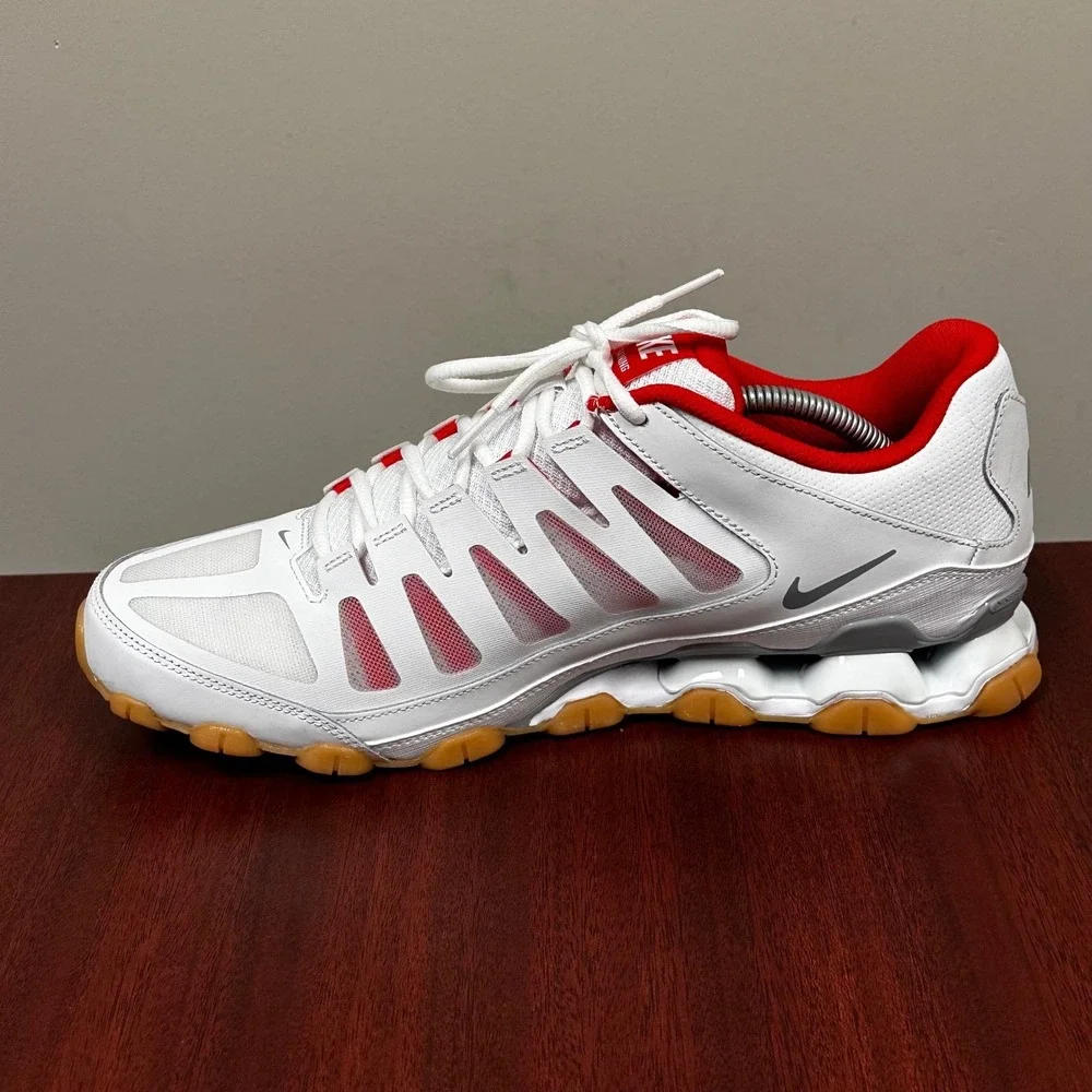 Nike Reax 8 TR Mesh Training Shoes Mens 12 White Wolf Gym Athletic Sport NEW