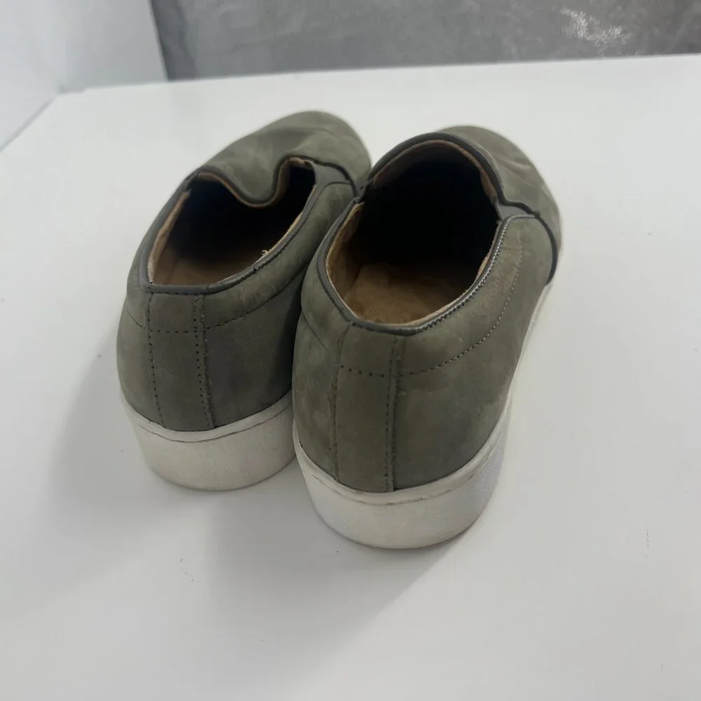 Vionic top sneaker soles