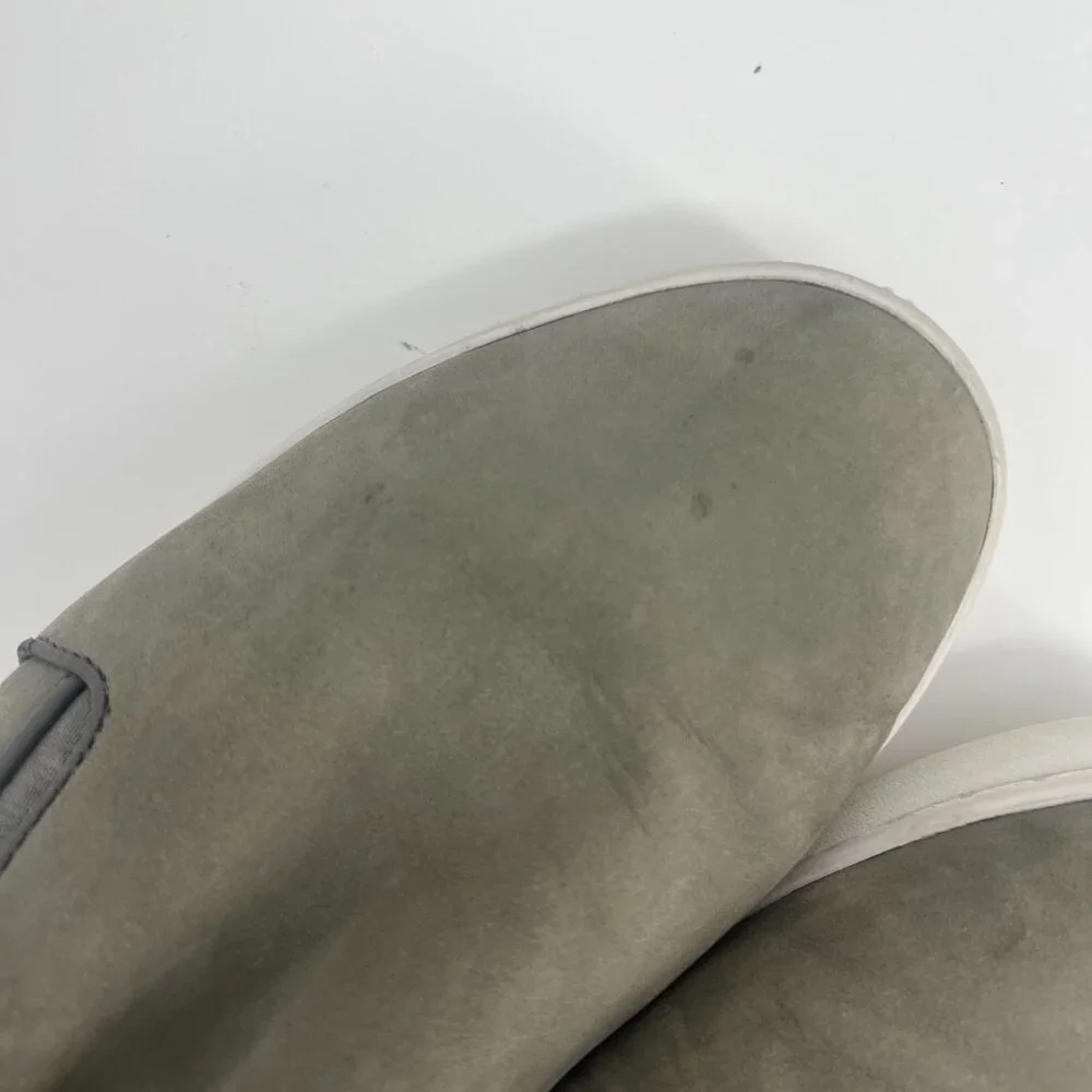 Vionic super nubuck sneaker