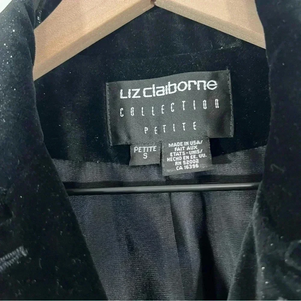 Liz Claiborne liz claiborne