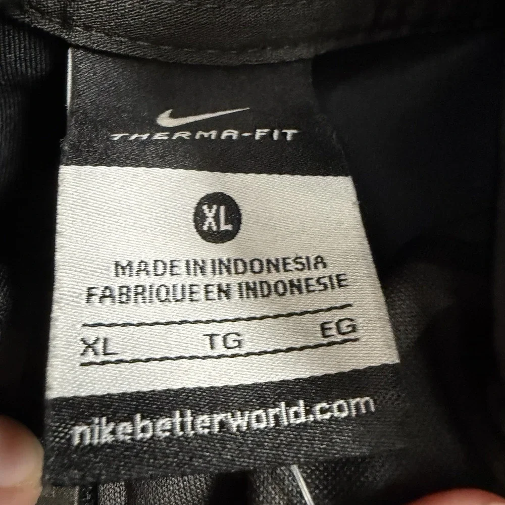 Nike xl loose