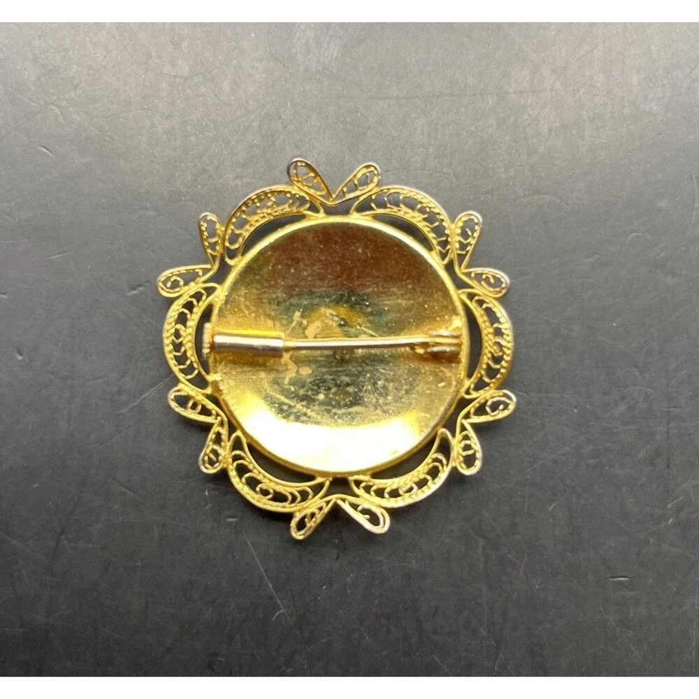 Vintage Damascene Bird Brooch Pin Filigree Border Gold Tone Floral Round