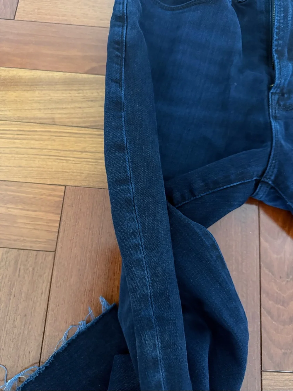 Frame Denim Deep Indigo Le Crop Flare Jeans