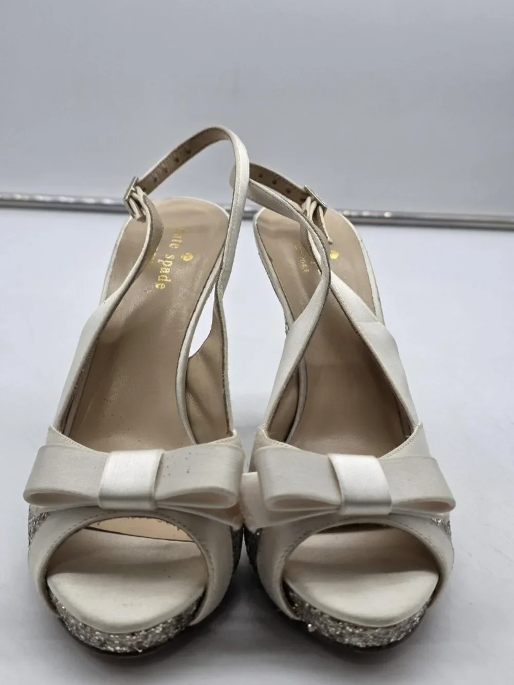 Kate Spade Shoes Womens Size 7.5 White Glitter Bow Slingback Heels Stains