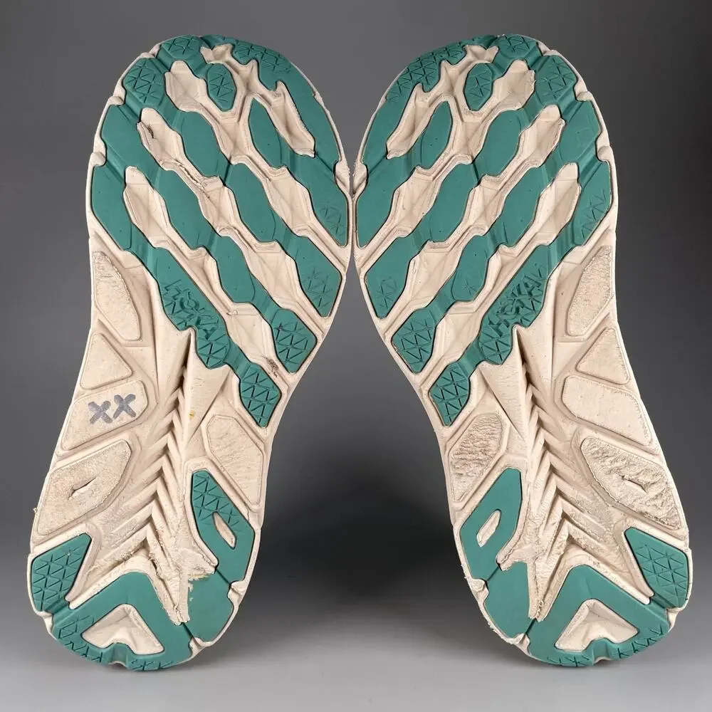 Hoka One One hoka one