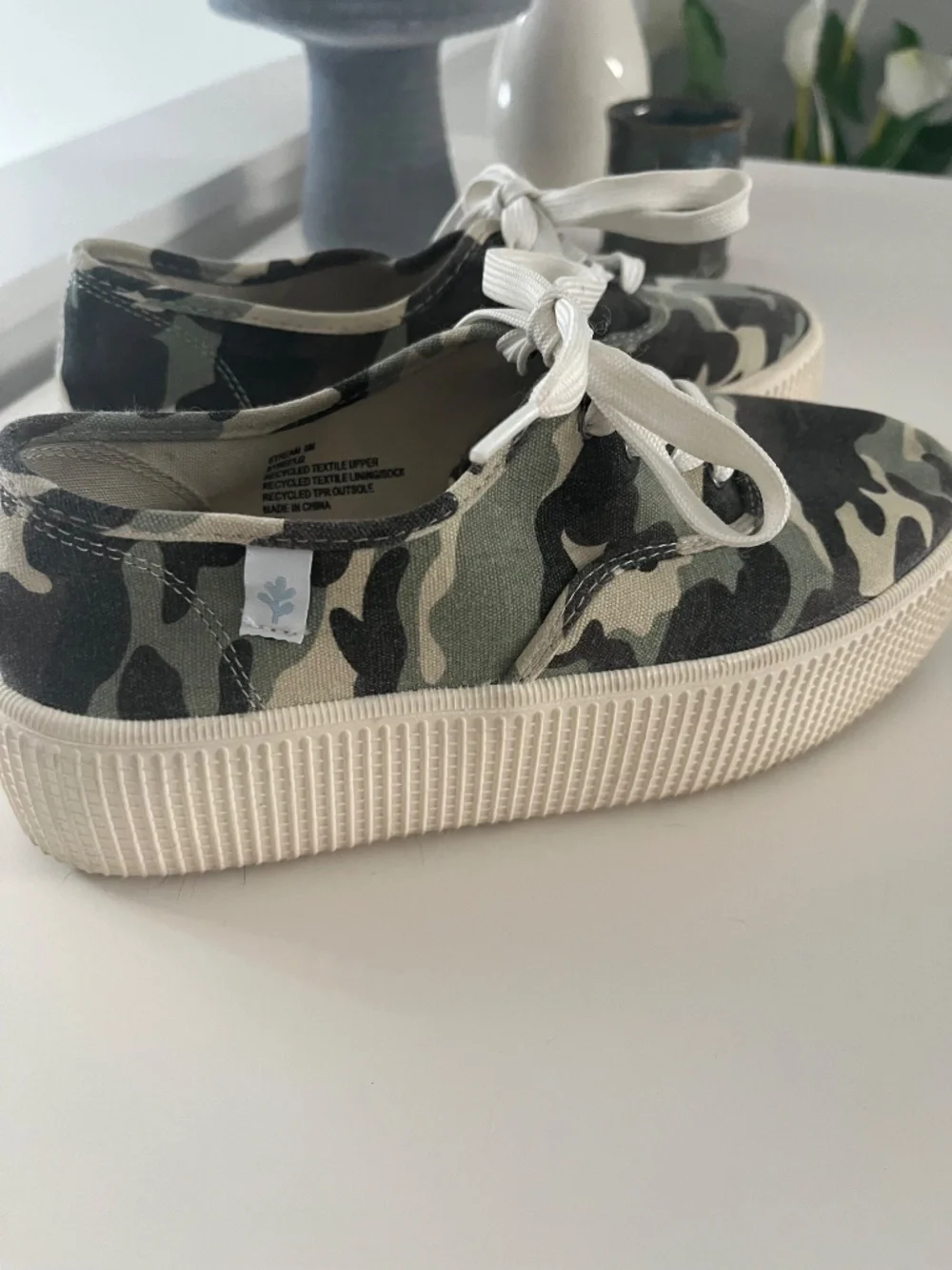 Steve Madden cute platform