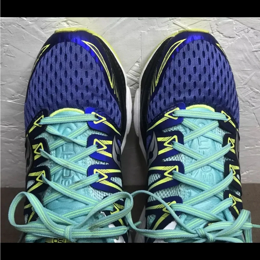 Saucony triumph iso