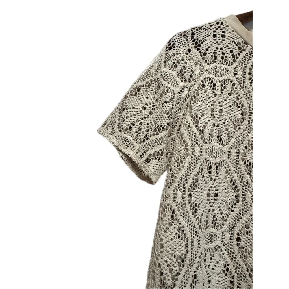 Banana Republic intricate geometric